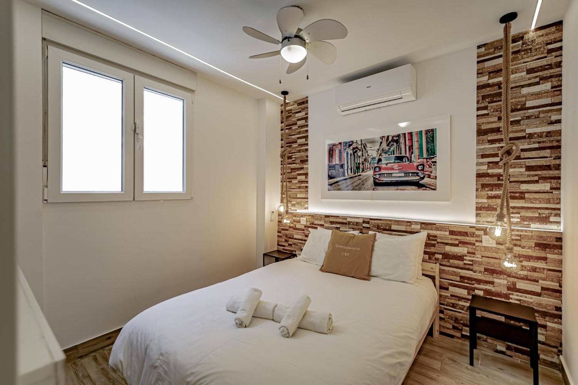 Apartamentos Santiago Cordero Madrid Luaran gambar